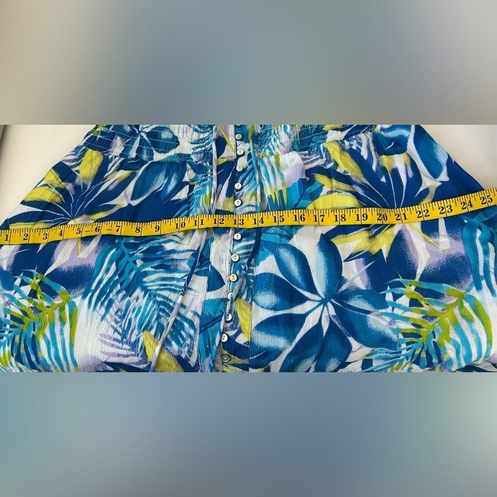 NWOT LIFE STYLE TROPICAL HI/LOW SKIRT. SMOCKED WAIST, BUTTON DETAILING Sz. M - Picture 6 of 7